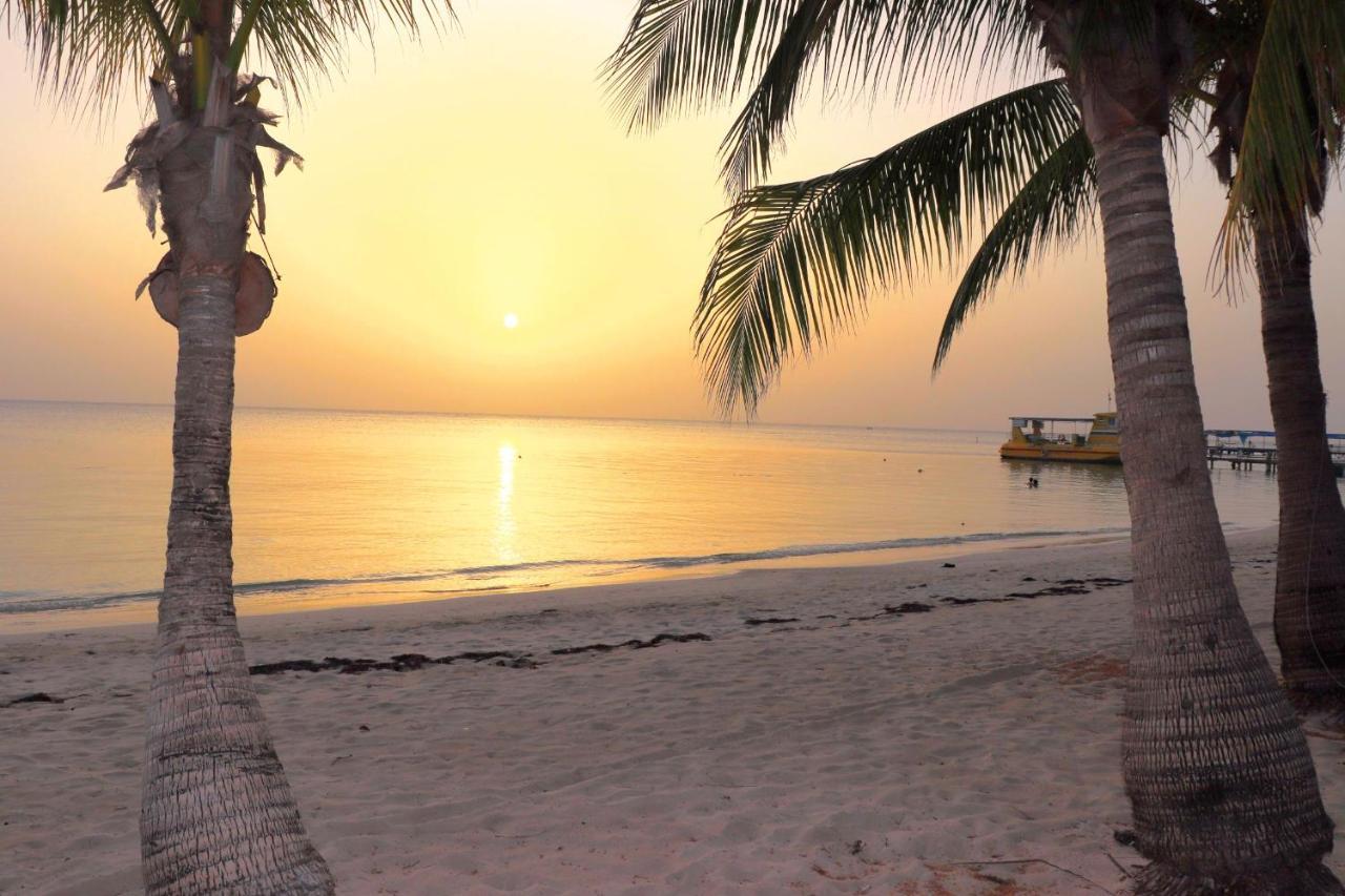 Hotel Posada Seremein ,West Bay ,Roatan Eksteriør bilde