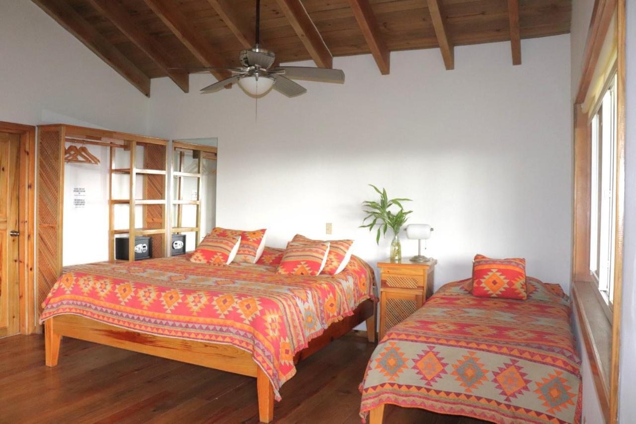 Hotel Posada Seremein ,West Bay ,Roatan Eksteriør bilde
